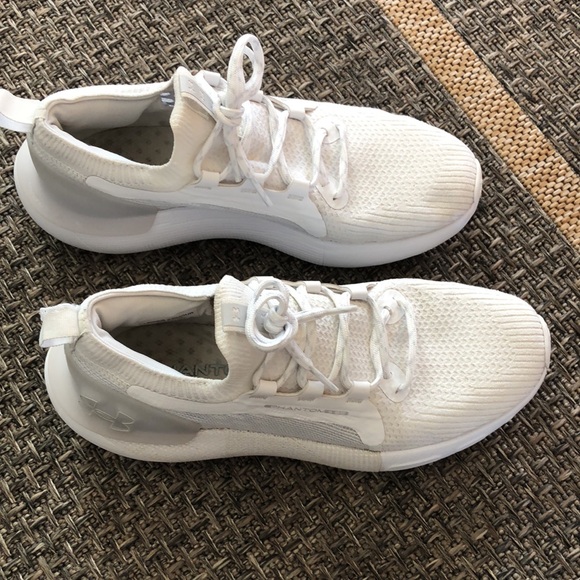 Under Armour white womens Phantom Hovr size 9.5 - Picture 3 of 5